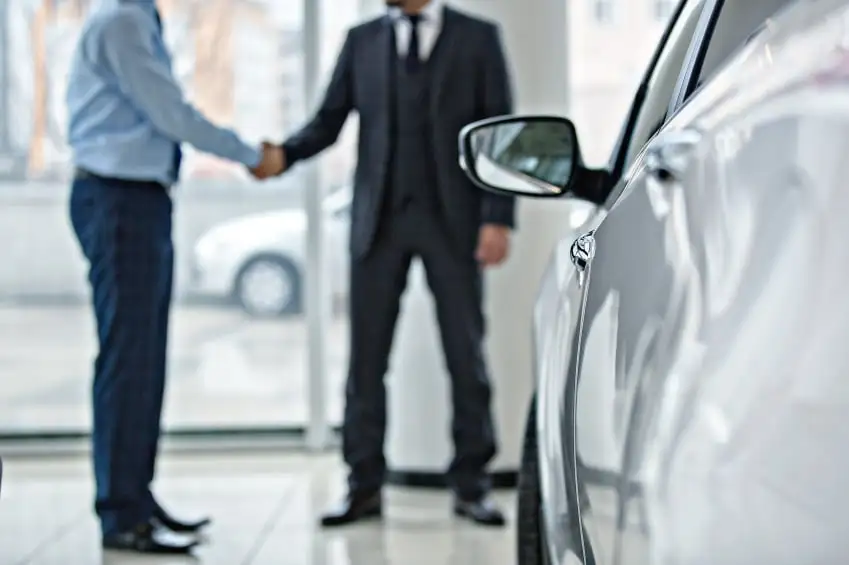 Strategi Beli Mobil Bekas Di Showroom Vs Perorangan Panduan Lengkap Untuk Pilihan Cerdas