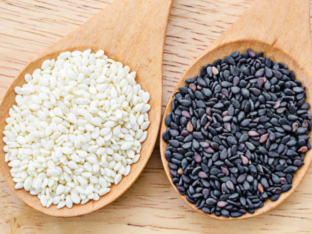 Mengenal Perbedaan Wijen Hitam Dan Wijen Putih Dari Nutrisi Rasa Hingga Penggunaannya Dalam Masakan